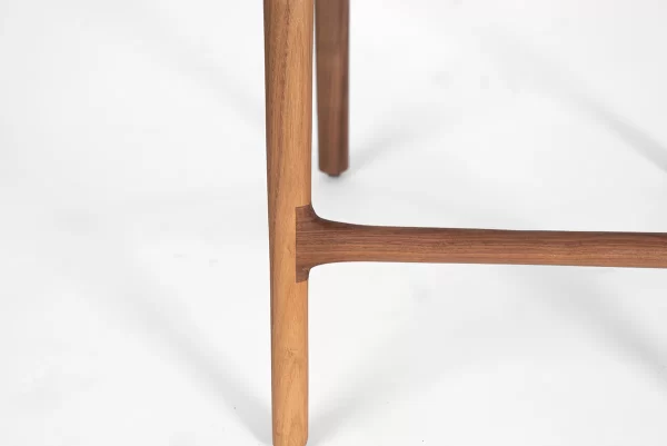 Zinzan Hoya Chair