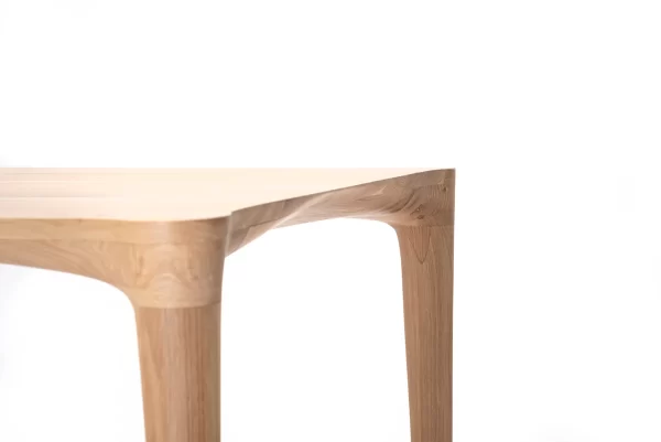 Zinzan Hoya Dining Table